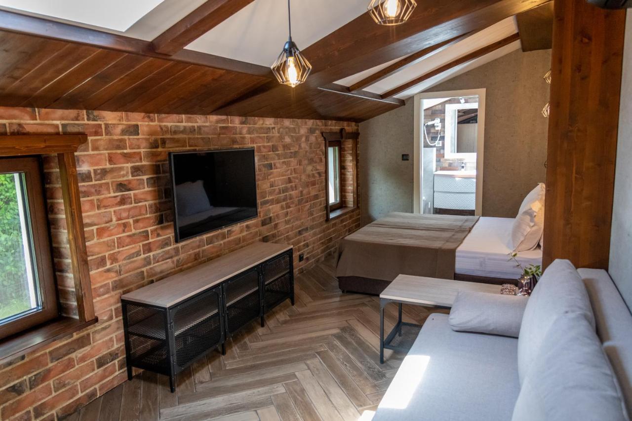 Hotel Hunters House Ezerets Εξωτερικό φωτογραφία