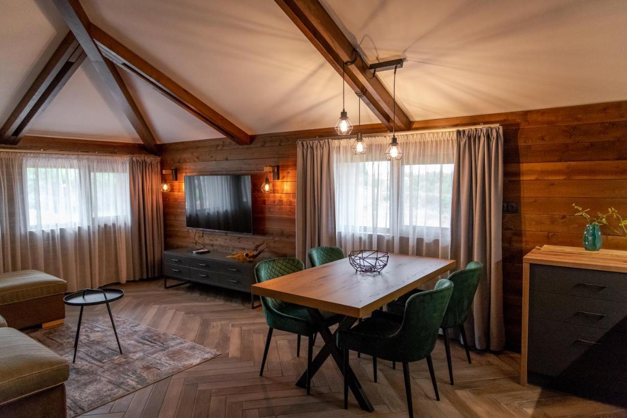 Hotel Hunters House Ezerets Εξωτερικό φωτογραφία