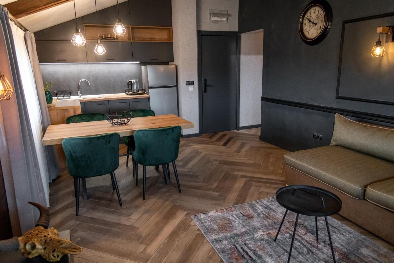 Hotel Hunters House Ezerets Εξωτερικό φωτογραφία