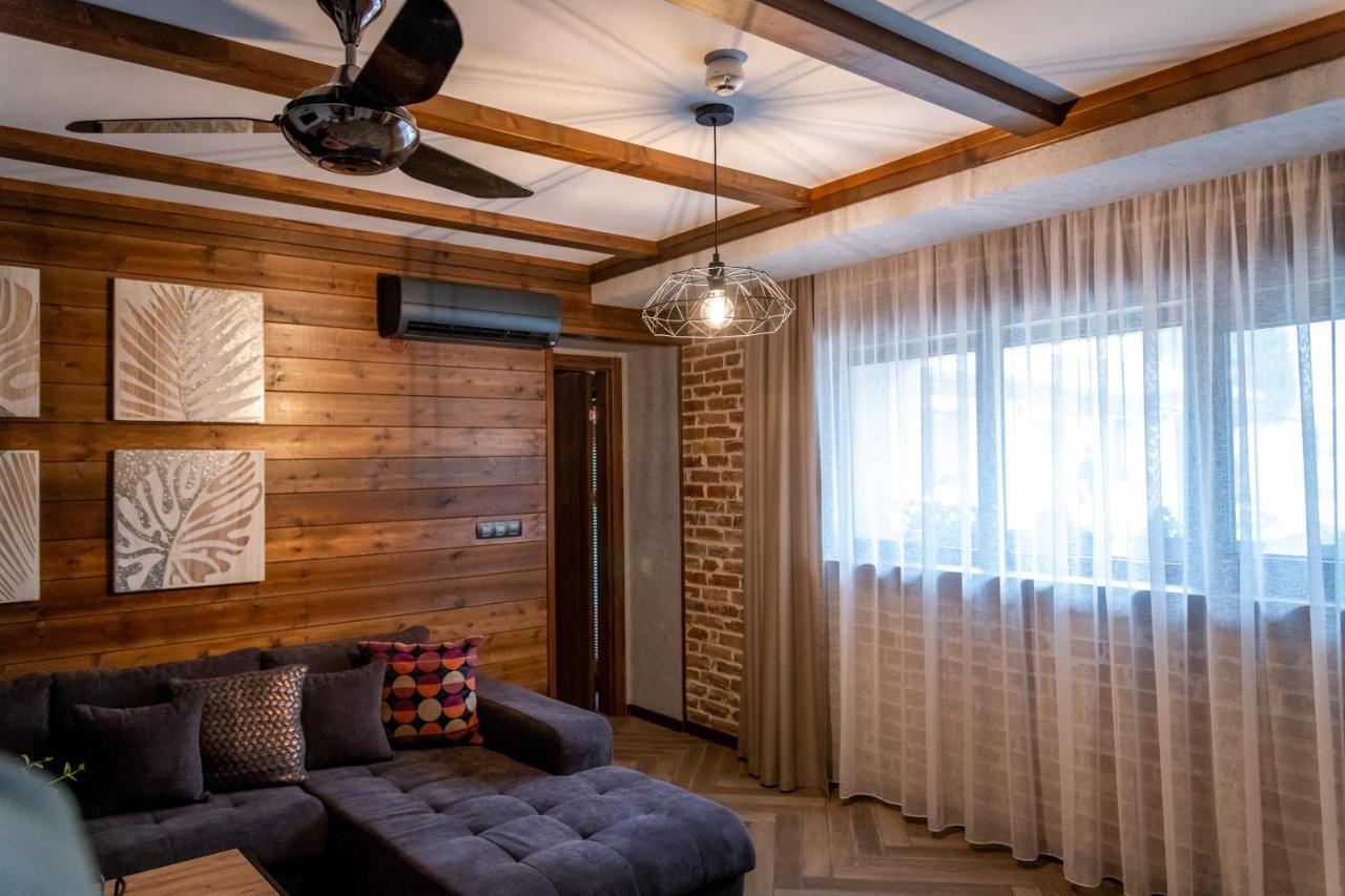Hotel Hunters House Ezerets Εξωτερικό φωτογραφία